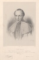 Litografowany portret z napisem „Wdzięczna młodzież swojemu rektorowi”.): Portret w odcieniach szarości przedstawiający mężczyznę w formalnym stroju. Osoba ma na sobie płaszcz/togę oraz łańcuch z dużym medalionem, co sugeruje jego wysoką pozycję społeczną lub akademicką. Styl ubioru wskazuje na XIX wiek. Poniżej postaci po prawej stronie znajduje się odręczny podpis autora portretu „M. Fajans”. Pod portretem znajduje się drukowany tekst w języku polskim opisujący Józefa Majera jako medyka, chirurga, profesora fizjologii i rektora Uniwersytetu Jagiellońskiego. Wspomniane są również jego funkcje w różnych towarzystwach naukowych i medycznych. Na dole po lewej stronie widnieje odręczny podpis, a po prawej stronie wydrukowany tekst: „Wdzięczna młodzież swojemu Rektorowi”.