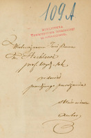 Dedykacja w języku polskim napisana odręcznie na wklejce broszury z 1840 roku: „Obraz postępu nauki lekarskiéj, o ile nań wpłynęły pisma polskie, lub przez Polaków w trzech ostatnich latach wydane”. Na górze strony widoczna jest odcisk pieczątki w kolorze różowym: „BIBLIOTEKA Towarzystwa lekarskiego W KRAKOWIE.” oraz napisany odręcznie niebieską kredką numer „109 A”. Poniżej widnieje kaligraficzny tekst dedykacji:
„Wielmożnemu Jmci Panu Fr. Hechlowi prof. Wydz. lek. w dowód prawdziwego poważania składa w darze Autor”. Tekst dedykacji napisany jest ozdobnym, kursywowym, eleganckim pismem odręcznym, czarnym atramentem, ale z powodu starzenia się nieco wyblakłym. Tło strony jest w kolorze kremowym, z lekkimi śladami starzenia papieru w postaci niewielkich zażółceń i plam.