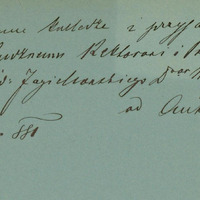 Ilustracja czarno-biała przedstawia stronę przedtytułową dzieła prof. Rosnera pod tytułem O kile w płucach ze stanowiska klinicznego. Z zamieszczoną odręczną dedykacją: „ Zacnemu koledze i przyjacielowi Wielmożnemu Rektorowi i Profesorowi Uniwersytetu Jagiellońskiego doktorowi Madurowiczowi od Autora”. Pod nim data – 2 października 1881.